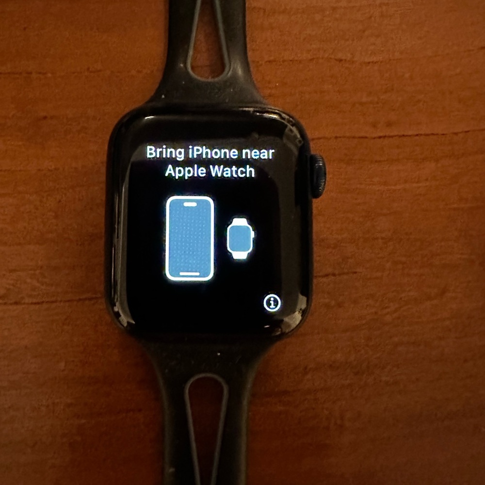 Apple Watch Series 6. 40mm. GPS+LTE